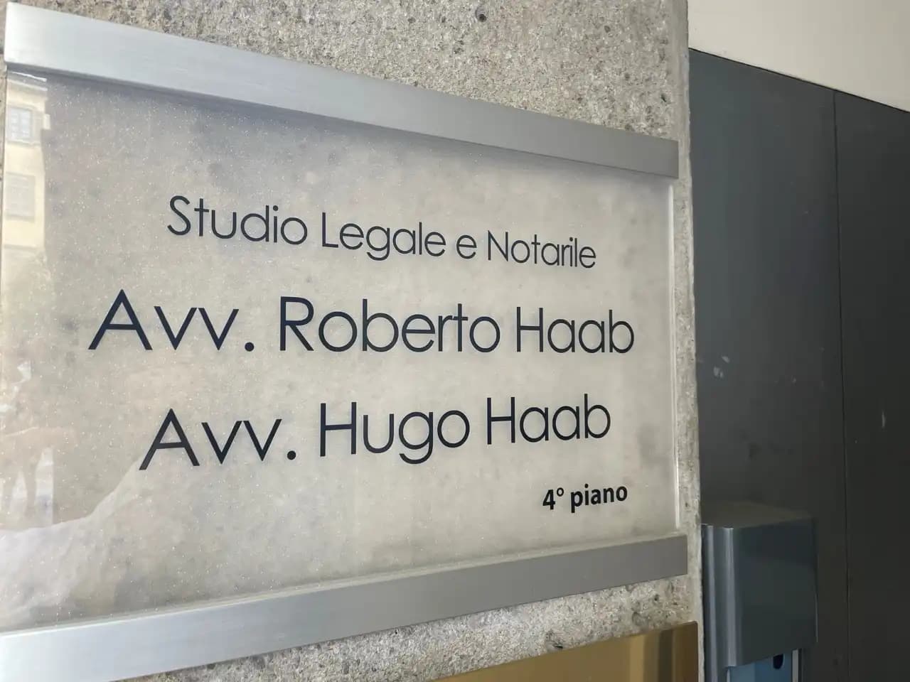Targa Studio Legale e Notarile Haab - Avv. Roberto Haab, Avv. Hugo Haab, Via Ludovico Ariosto 5, Lugano